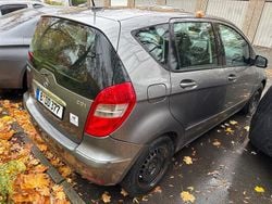 Grau Gebraucht 2010 Mercedes A180 Kombi | 2.250 € (Fairer Preis)