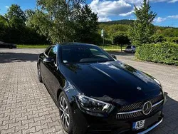 Schwarz Gebraucht 2021 Mercedes E220 Coupé | 47.500 € (Teuer)