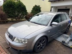 Grau Gebraucht 2002 Audi A4 Performance Kombi | 2.499 € (Superpreis)