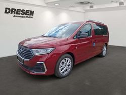 Cyclone maple red Gebraucht 2025 Ford Tourneo Titanium Kombi | 41.950 €