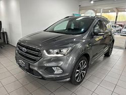 Grau Gebraucht 2018 Ford Kuga ST-Line SUV | 14.990 € (Fairer Preis)