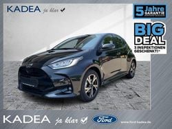 Black mica / ink Neu 2025 Toyota Yaris Hybrid Limousine | 22.690 € (Superpreis)