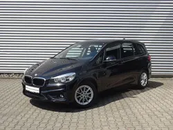 Schwarz uni Gebraucht 2016 BMW 218 Gran Tourer Advantage Van / Kleinbus | 15.398 € (Etwas zu teuer)