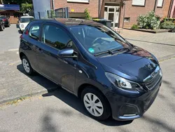 Blau Gebraucht 2015 Peugeot 108 Active Kleinwagen | 5.780 € (Fairer Preis)