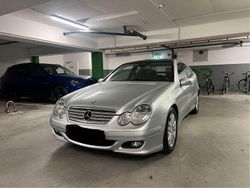 Silber Gebraucht 2008 Mercedes C200 Coupé | 4.750 € (Fairer Preis)
