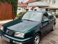 Grün Gebraucht 1996 VW Vento Limousine | 1.100 € (Superpreis)