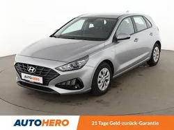 Grau Gebraucht 2023 Hyundai i30 Edition 30 Limousine | 17.930 € (Superpreis)