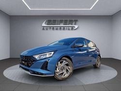 Vibrant blue Neu 2025 Hyundai i20 Trend Limousine | 21.250 € (Fairer Preis)