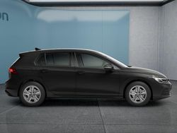 Grau Gebraucht 2020 VW Golf VIII Kleinwagen | 17.799 € (Guter Preis)