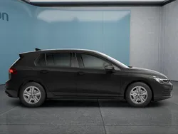 Grau Gebraucht 2020 VW Golf VIII Kleinwagen | 17.799 € (Guter Preis)