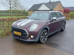 Rot Gebraucht 2017 Mini Cooper Clubman Business Kombi | 6.751 € (Etwas zu teuer)