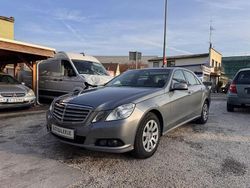 Silber Gebraucht 2009 Mercedes E220 Limousine | 11.800 € (Fairer Preis)