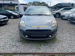 Grau Gebraucht 2010 Fiat Punto Kleinwagen | 2.800 € (Fairer Preis)