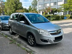 Grau Gebraucht 2008 Opel Zafira Family Van / Kleinbus | 1.700 € (Superpreis)