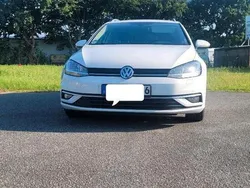 Weiß Gebraucht 2017 VW Golf VII Sound Kombi | 8.000 € (Superpreis)
