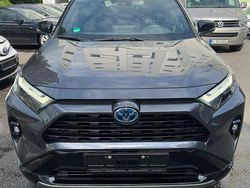 Grau Gebraucht 2022 Toyota RAV4 Hybrid Basis SUV | 34.000 € (Guter Preis)