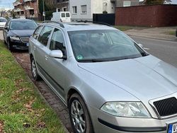 Silber Gebraucht 2006 Skoda Octavia Kombi | 2.600 € (Fairer Preis)
