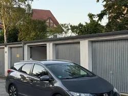 Grau Gebraucht 2014 Honda Civic Kombi | 8.499 € (Teuer)