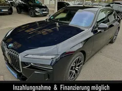 Carbonschwarz Gebraucht 2024 BMW i7 M Sport Limousine | 93.000 € (Superpreis)