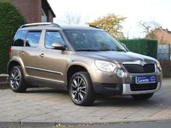 Hneda mato/mato brown Gebraucht 2013 Skoda Yeti Ambition SUV | 8.800 € (Fairer Preis)