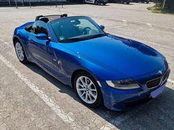 Blau Gebraucht 2006 BMW Z4 Sport Line Cabrio | 11.350 € (Fairer Preis)