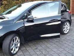 Schwarz Gebraucht 2017 Ford Fiesta Titanium Kleinwagen | 10.750 € (Fairer Preis)
