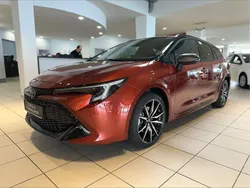 Metal oxide orange Neu 2025 Toyota Corolla Sport Kombi | 39.990 €