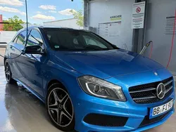 Blau Gebraucht 2014 Mercedes A200 AMG line Limousine | 13.990 € (Fairer Preis)