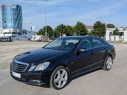 Schwarz Gebraucht 2010 Mercedes E250 Business Limousine | 11.000 € (Fairer Preis)