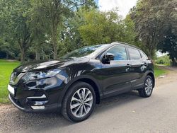 Schwarz Gebraucht 2018 Nissan Qashqai Tekna SUV | 14.800 € (Fairer Preis)