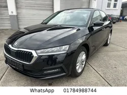 Schwarz Gebraucht 2022 Skoda Octavia Ambition Limousine | 19.900 € (Guter Preis)