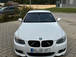 Weiß Gebraucht 2010 BMW 335 Cabriolet M Performance Cabrio | 23.000 €