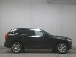 Schwarz Gebraucht 2020 Volvo XC60 Momentum SUV | 20.480 € (Superpreis)