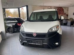 Weiß Gebraucht 2017 Fiat Doblò Van / Kleinbus | 6.545 € (Fairer Preis)