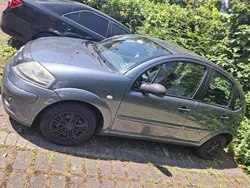 Grau Gebraucht 2007 Citroën C3 Kleinwagen | 1.700 € (Fairer Preis)