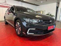 Grau Gebraucht 2021 VW Passat GTE Kombi | 19.790 € (Guter Preis)