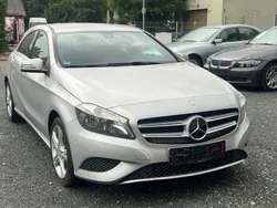 Silber Gebraucht 2015 Mercedes A180 Kleinwagen | 13.990 € (Fairer Preis)