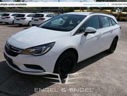 Weiss Gebraucht 2019 Opel Astra Edition Kombi | 9.900 € (Fairer Preis)