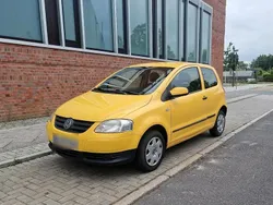 Gelb Gebraucht 2008 VW Fox Kleinwagen | 800 €