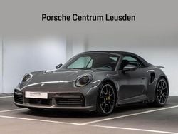 Grau Gebraucht 2024 Porsche 992 Cabrio | 290.279 €