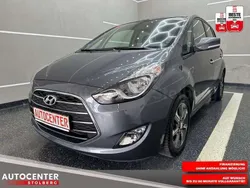Grau Gebraucht 2017 Hyundai ix20 YES! Van / Kleinbus | 9.900 € (Guter Preis)