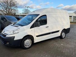 Weiß Gebraucht 2014 Toyota Proace Comfort Van / Kleinbus | 10.950 € (Fairer Preis)