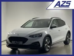 Weiß Gebraucht 2021 Ford Focus Limousine | 16.980 € (Guter Preis)