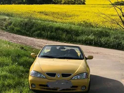 Gelb Gebraucht 2002 Renault Mégane Cabriolet Expression Cabrio | 1.800 € (Guter Preis)