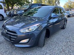 Micron/pepper grey Gebraucht 2016 Hyundai i30 Premium Kombi | 10.500 € (Fairer Preis)