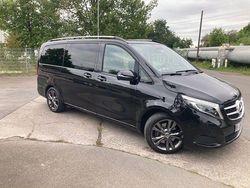 Schwarz Gebraucht 2018 Mercedes V250 Edition Van / Kleinbus | 39.500 € (Fairer Preis)