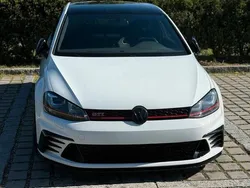 Weiß Gebraucht 2016 VW Golf VII GTI Clubsport Limousine | 24.700 € (Etwas zu teuer)