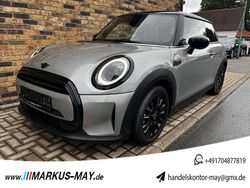 Melting silver iii Gebraucht 2023 Mini Cooper Kleinwagen | 22.888 € (Fairer Preis)