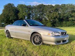 Silber Gebraucht 2003 Volvo C70 Cabrio | 9.900 €