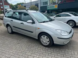 Silber Gebraucht 2005 Ford Focus Kombi | 1.990 € (Guter Preis)